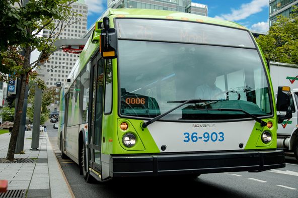 New order of electric buses for Montreal